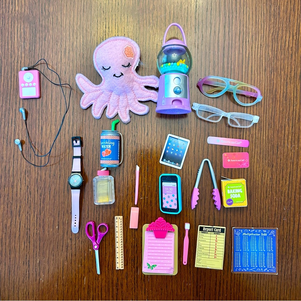American Girl Doll Accessories lot EUC